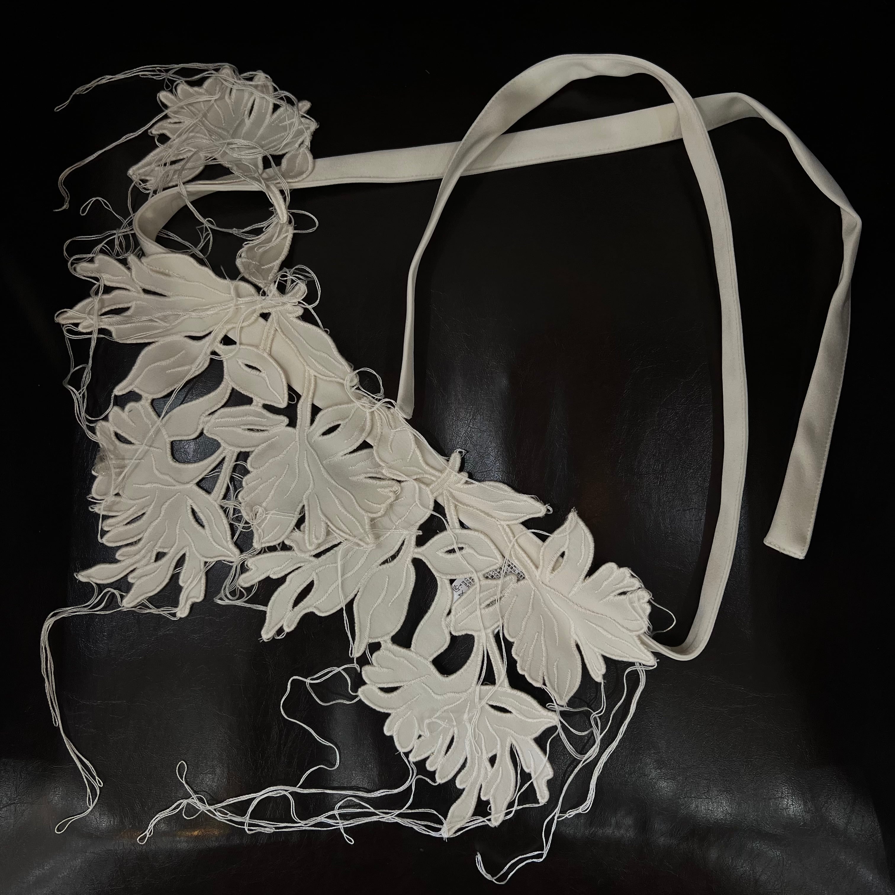 小物 MARGE 26aw frayed embroidery collar MARGE – Frayed embroidery collar (Ivory) | Savvy（大分市セレクト