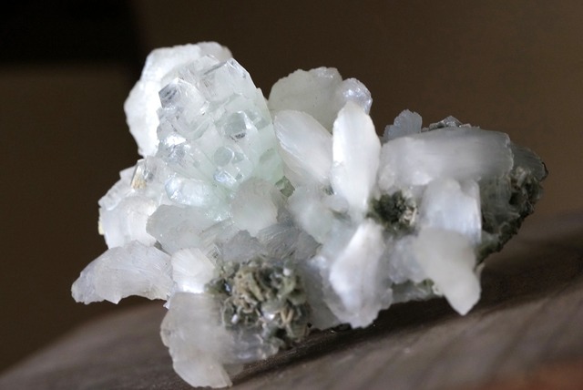グリーンアポフィライト/スティルバイト 極美品 Green Apophyllite / Stilbite