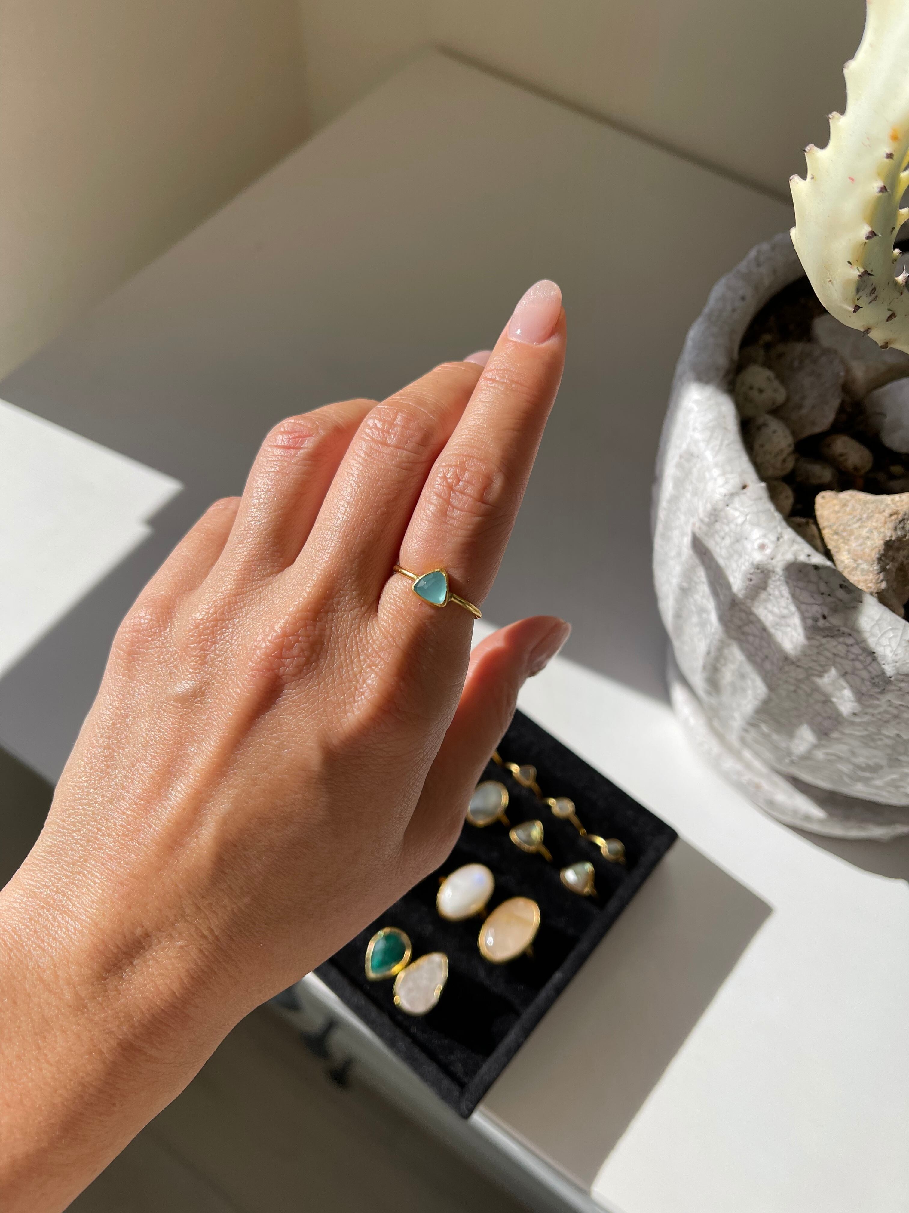 Chalcedony triangle ring/カルセドニートライアングルリング
