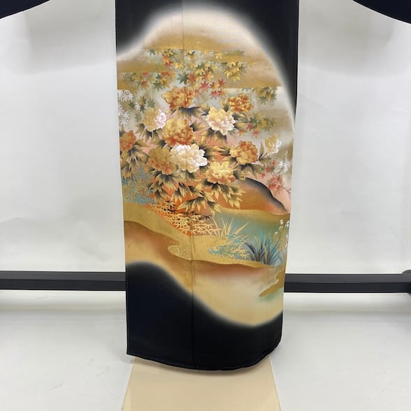 黒留袖 牡丹 紅葉 竹 五三桐紋 桐 結婚式 着物 結婚式着物 裄68.5cm Lサイズ　1755 黒留袖 牡丹 紅葉 竹 五三桐紋 桐 結婚式 着物 結婚式着物 裄68.5cm L