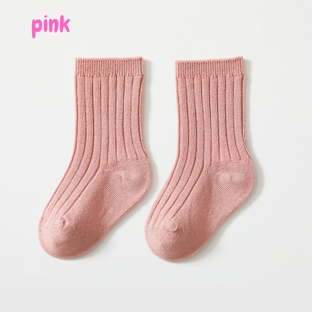 【即納】シンプルな無地単色カラーのクルーソックス