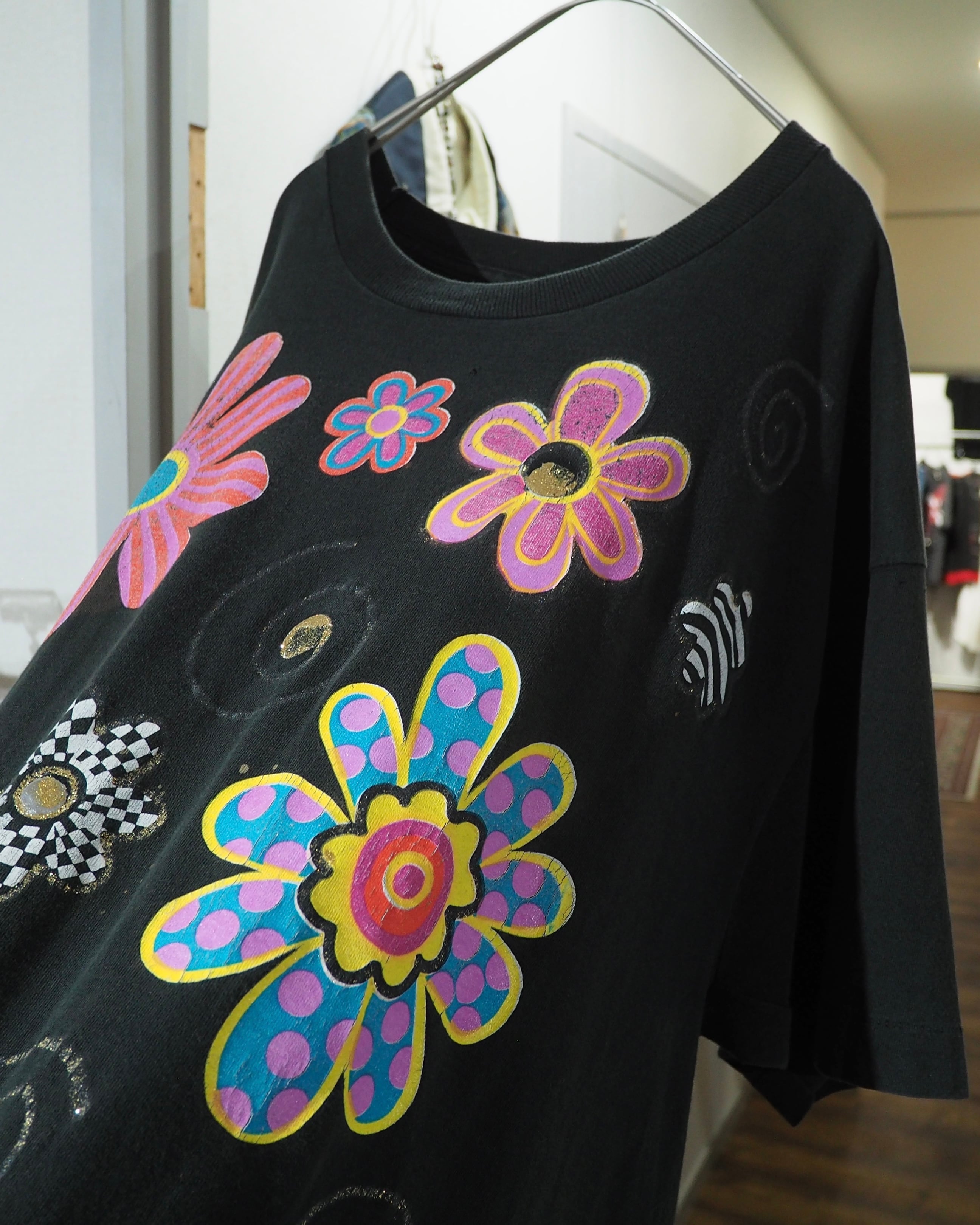 1990s " Special ‐ Made in USA " Colorful Flower Hand Painted vintage loose SS Tee