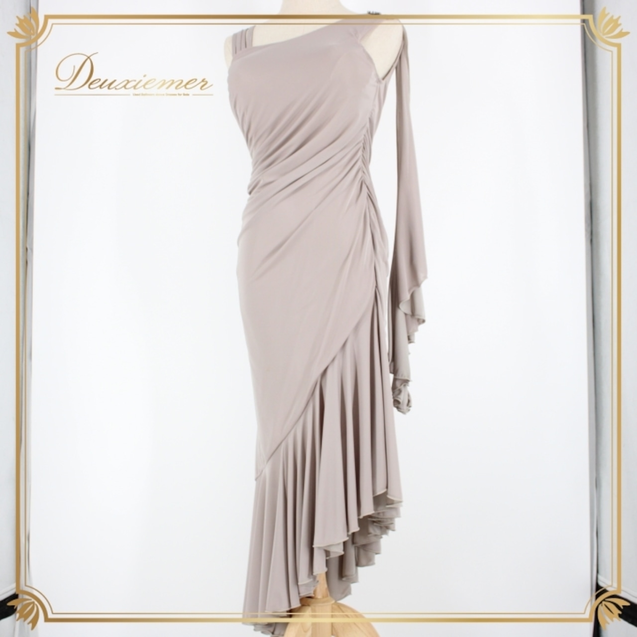 社交ダンス 衣装 スタンダード ラテン ドレス ワンピース パーティ衣装 無地 Chacott チャコット ROYAL DANCE ロイヤルダンス ベージュ系 グレイ系 グレージュ アシンメトリーデザイン おしゃれ モダンスタイル 社交ダンス用ドレス フィット感 ストレッチ素材 脚長効果 イベント用ドレス 体型カバー 成人女性用 Sサイズ 芯地 無地ドレス お揃いコーデ トレンド おすすめ