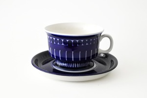 vintage ARABIA VALENCIA tea cup & saucer A  / ヴィンテージ アラビア バレンシア ティーカップ＆ソーサー A