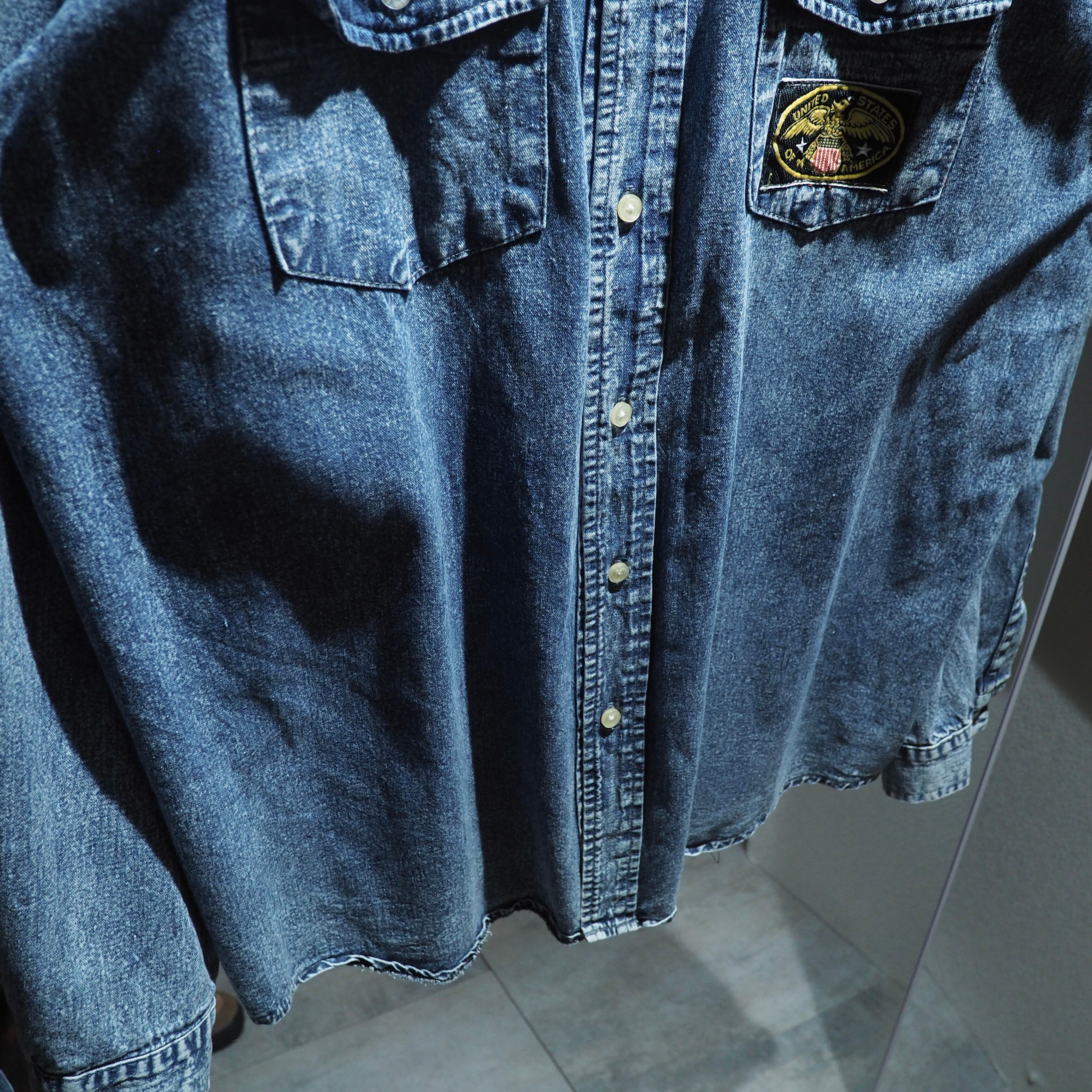 1980 - 90s " United States Of America " Eagle Embossed vintage loose Denim shirt