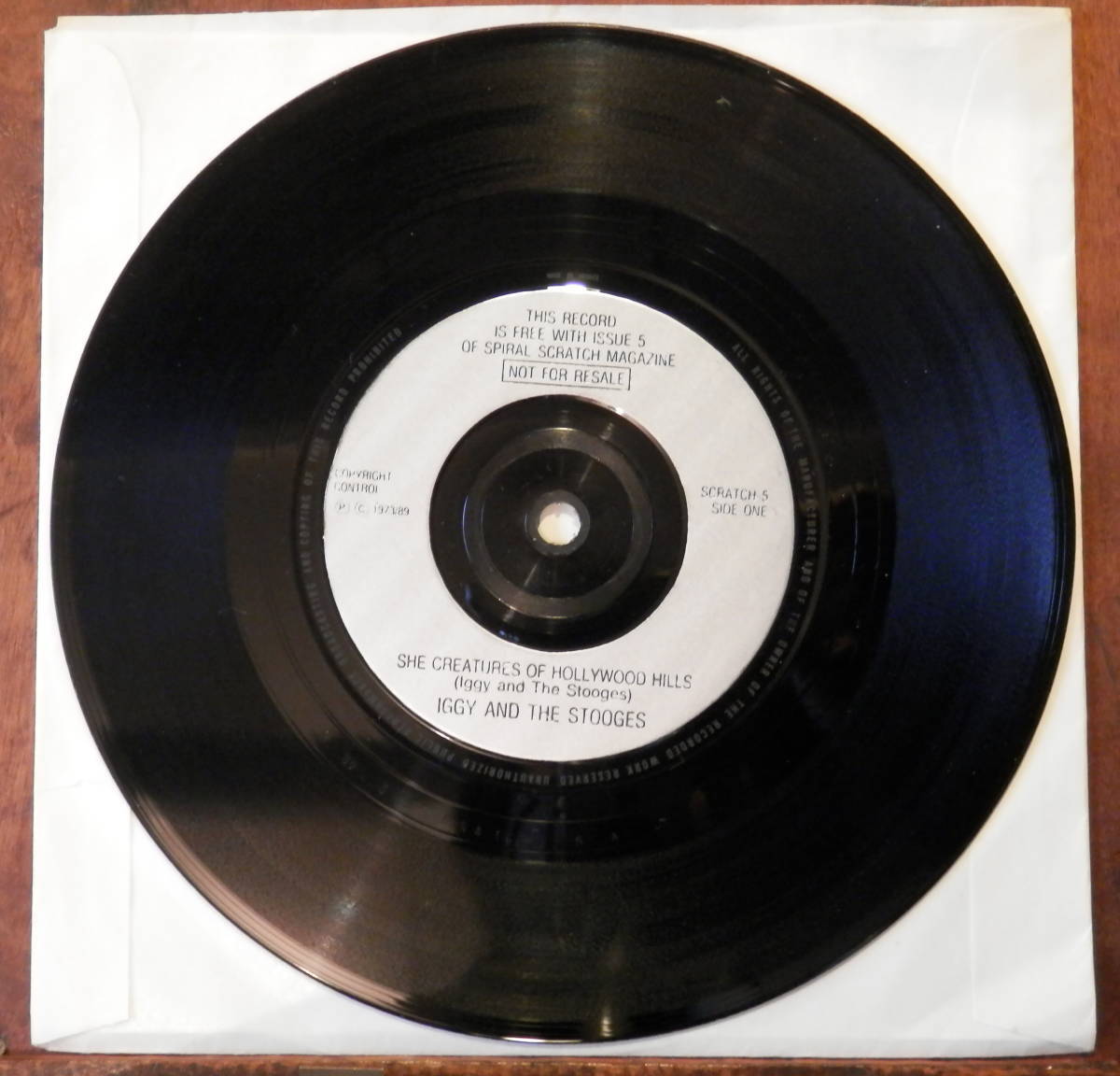 エディ＆ホット•ロッズ　イチかバチか　国内盤帯無しレコード　見本盤 EDDIE AND THE HOT RODS / エディ・アンド・ザ・ホッド・ロッズ