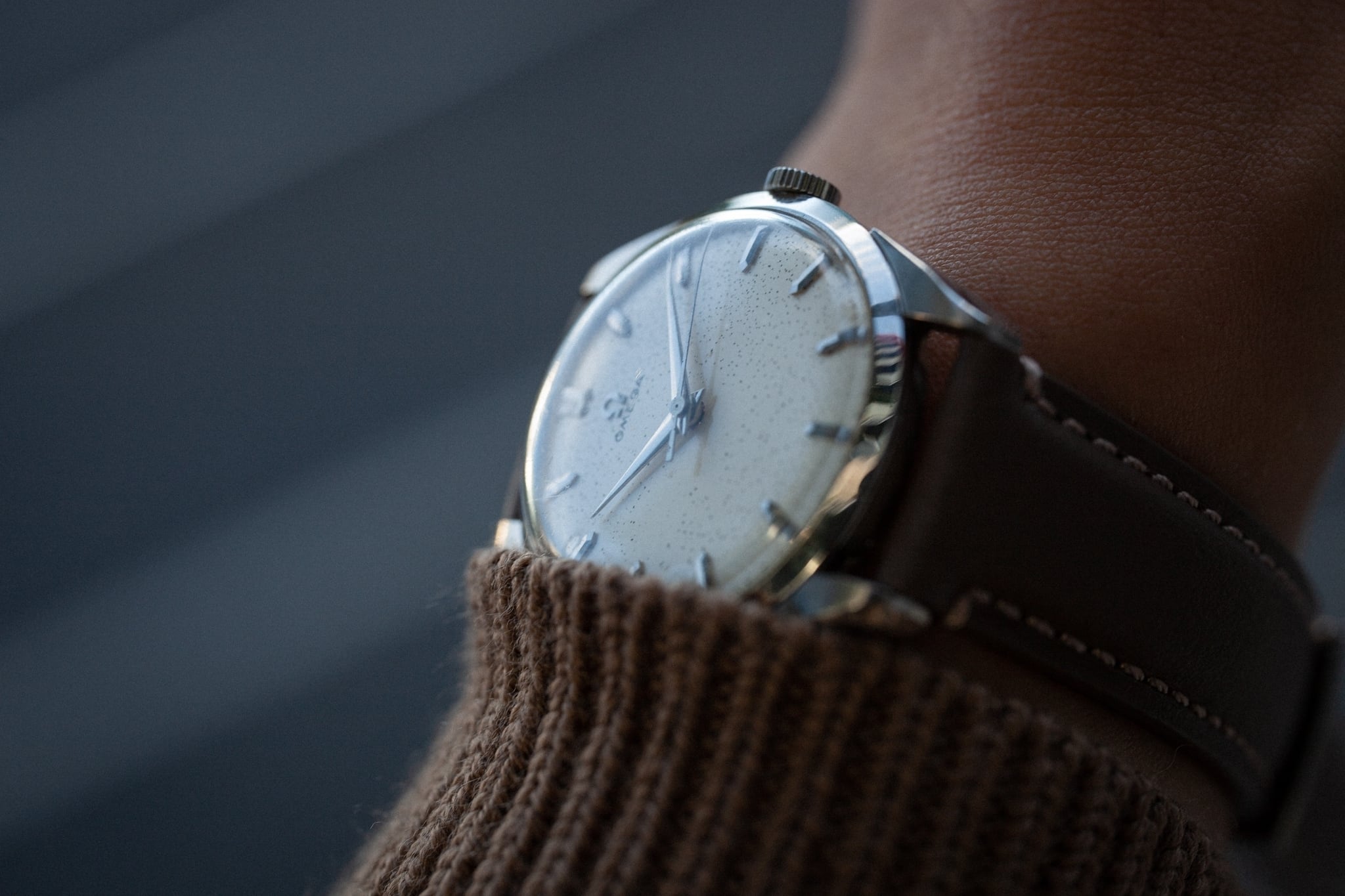 OMEGA】 1959年製 30mmキャリバー Cラインラグ マットホワイト OMEGA】 1959年製 30mmキャリバー Cラインラグ マットホワイト