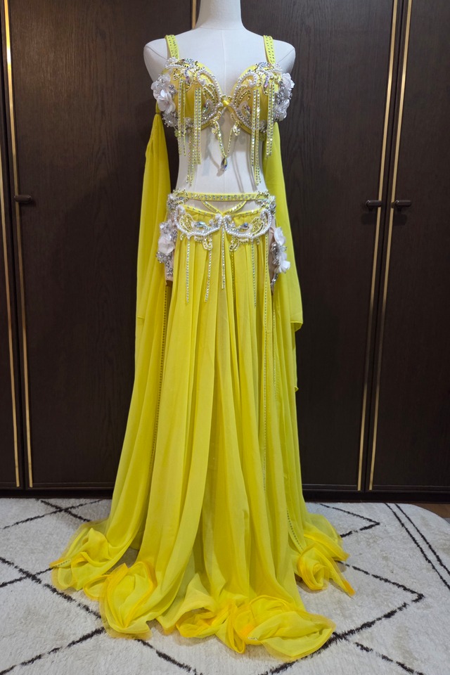 Yellow 5290