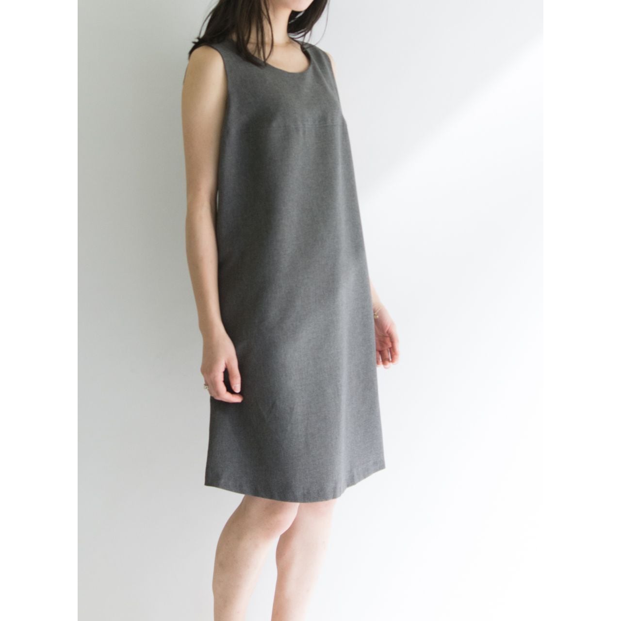 【Made in France】Midi length sleeveless dress（フランス製 スリーブレスミディ丈ワンピース）2c