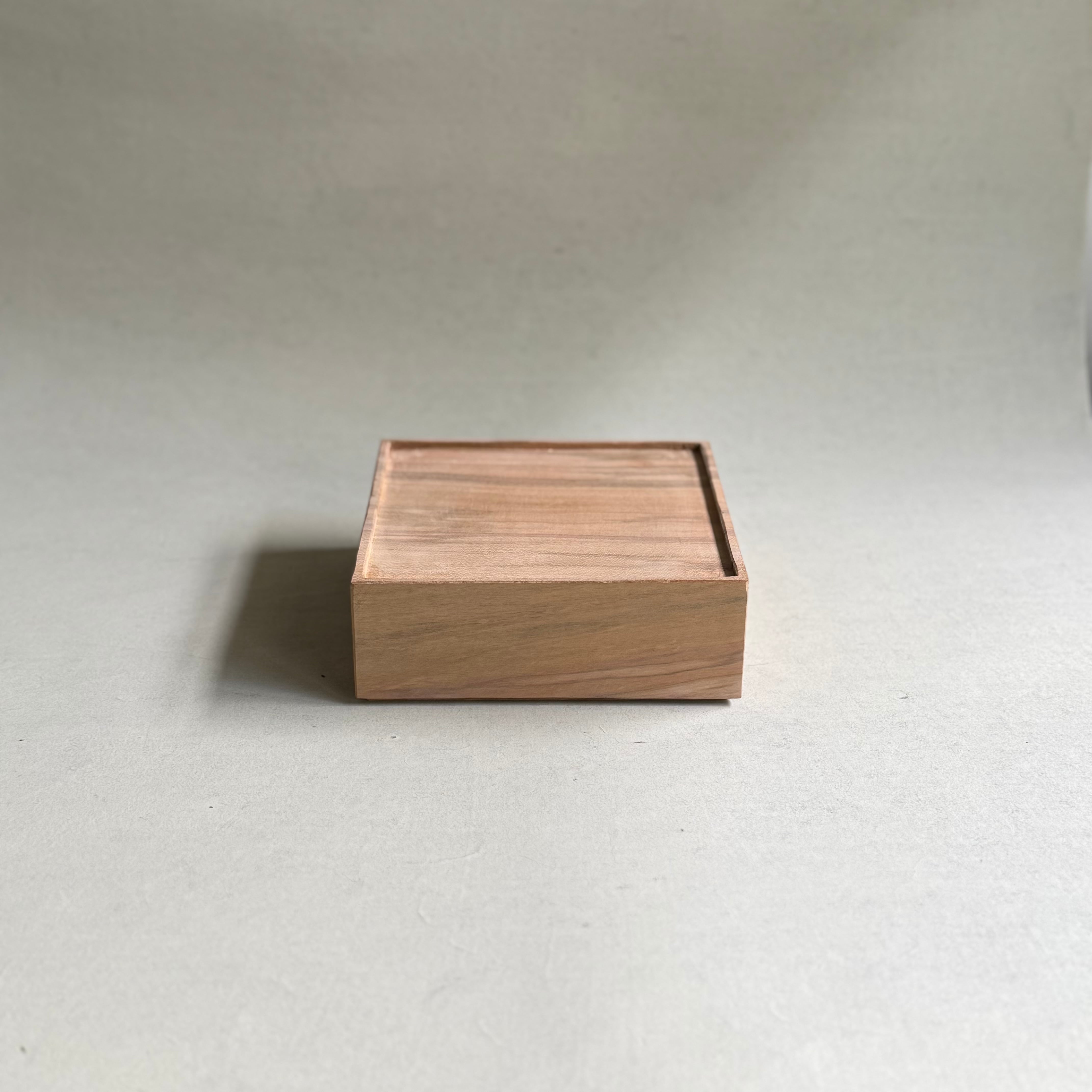 徒爾 茶盤 四角 サクラ 無塗装