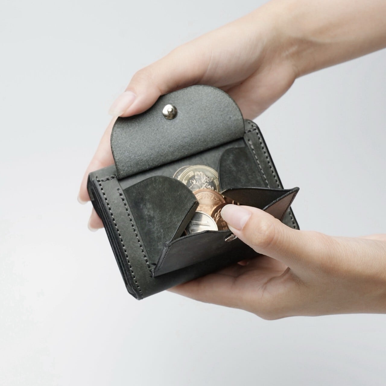 Iru×IKENOHATA GINKAWATEN】MAYA LEATHER COMPACT WALLET / 受注生産 1