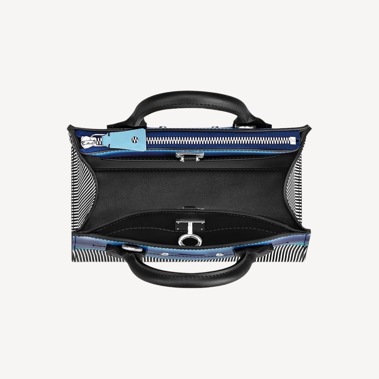 使いやすいサイズ感。ラグジュアリーな2wayバッグ。LOUIS VUITTON