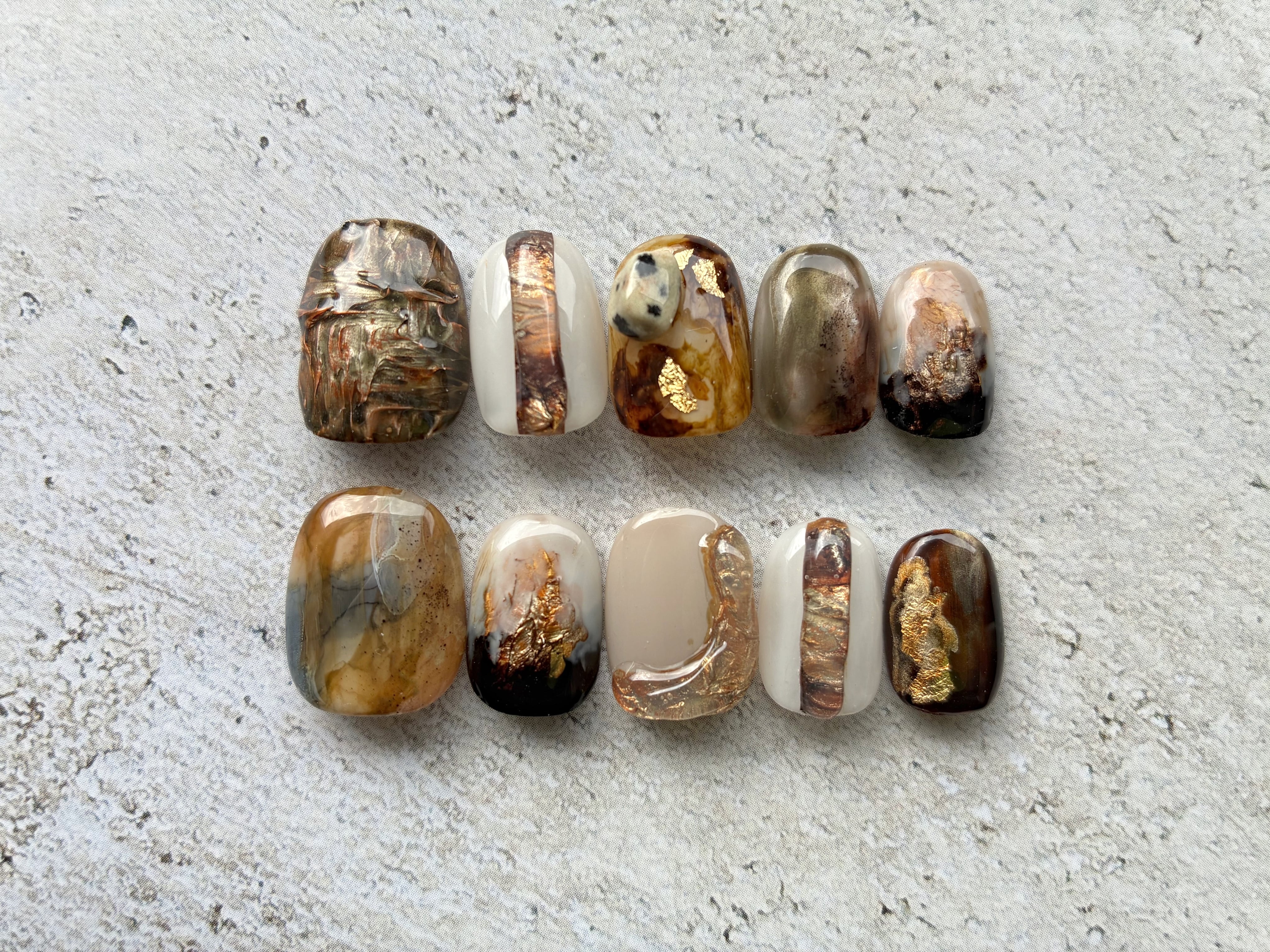 ブラウンインクにじみ奥行きニュアンスアートネイルチップ