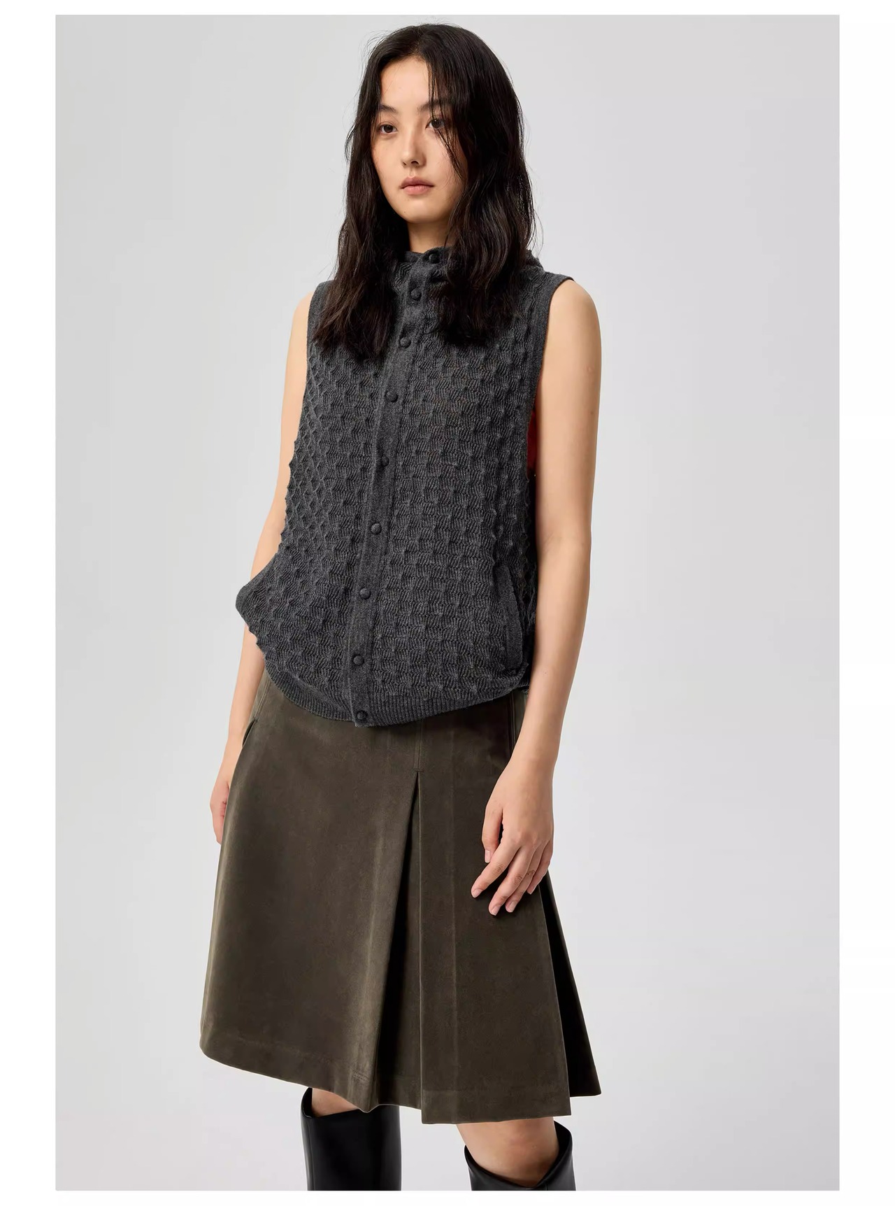 Simple Project Pineapple Hooded Vest