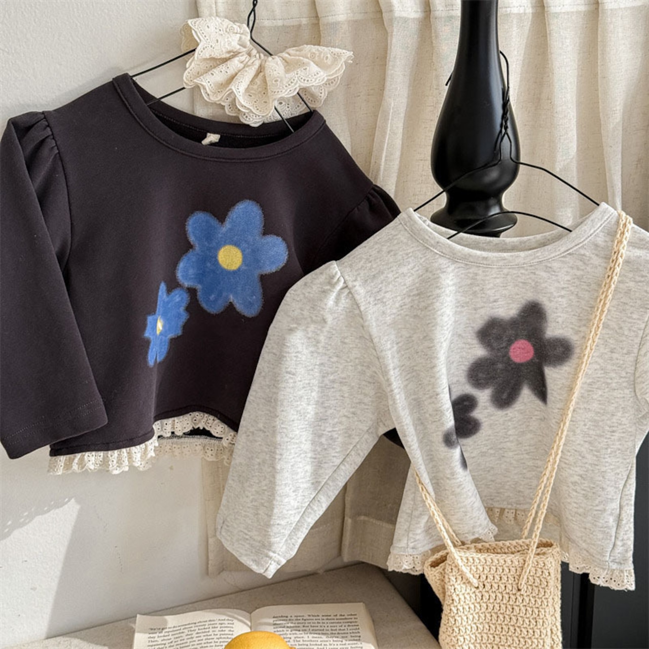 秋レース裾花柄Tシャツ