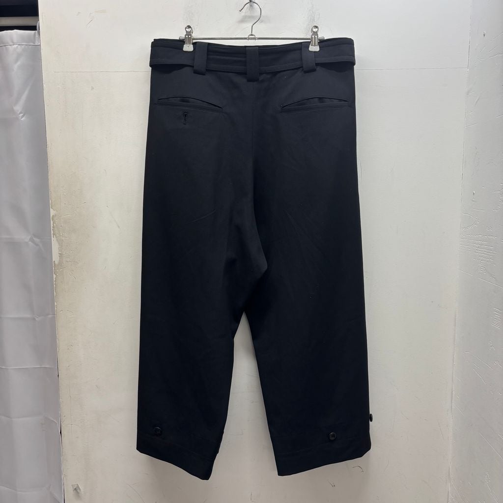 UJOH ウジョー TAB BELT PNT スラックス M743-P56-103 ブラック size:3