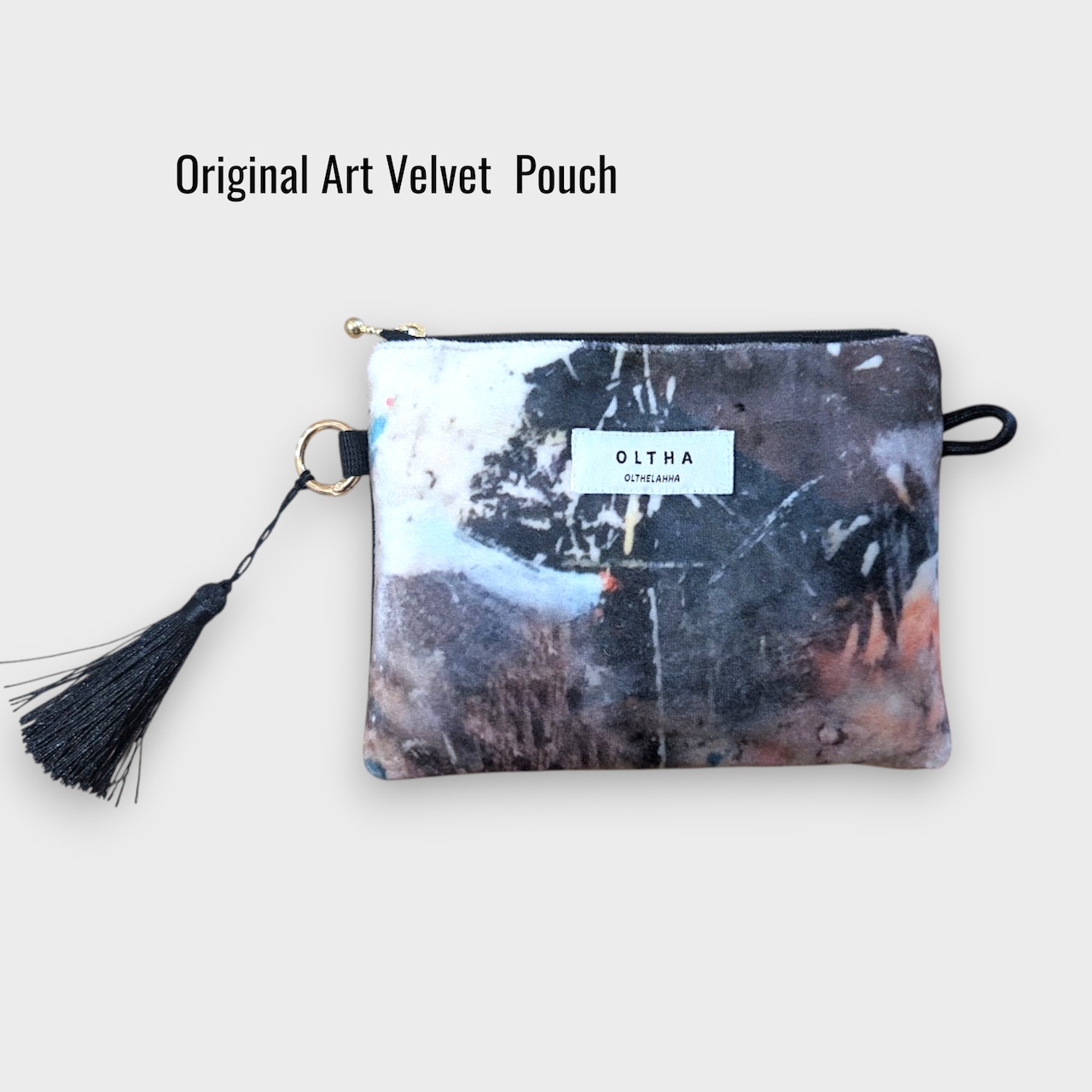 Original Art Velvet Poach.No2