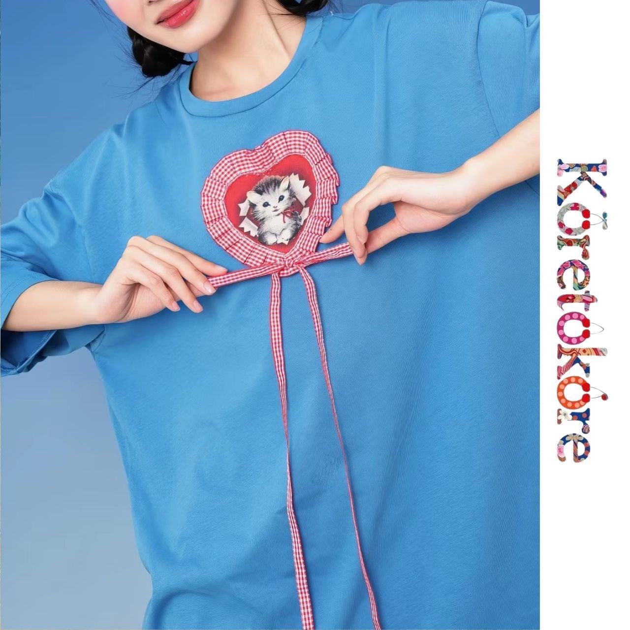 Heart cat Graphic Tee A0322