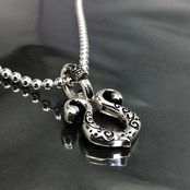 RHYTHMIC HORSESHOE : IVY BALL CHAIN NECKLACE / リズミックホースシュー・アイビー ボールチェーンネックレス