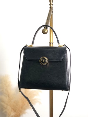 VALENTINO GARAVANI ヴァレンティノガラヴァーニ メダル ショルダー  