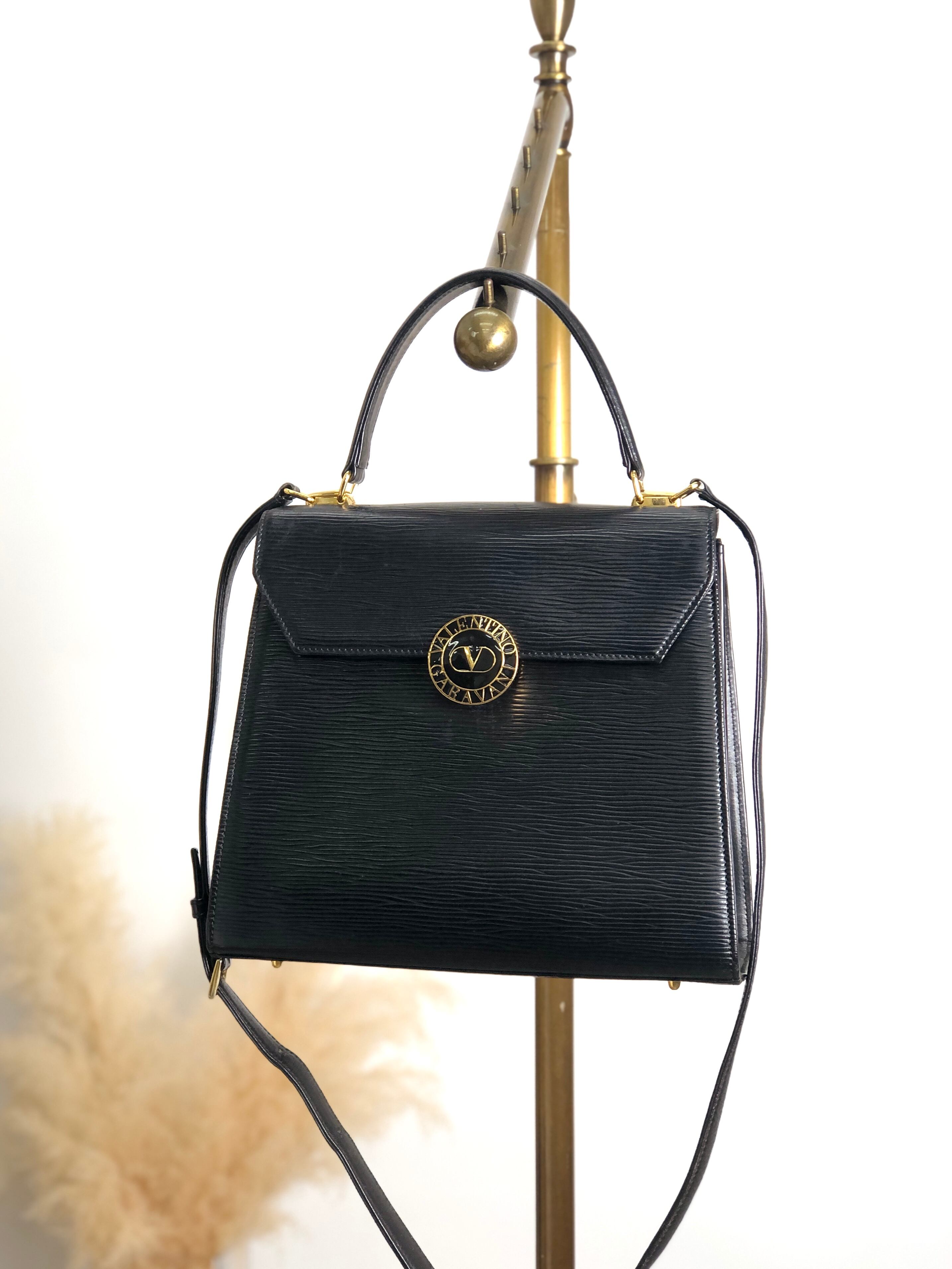 VALENTINO GARAVANI ヴァレンティノガラヴァーニ メダル ショルダー  