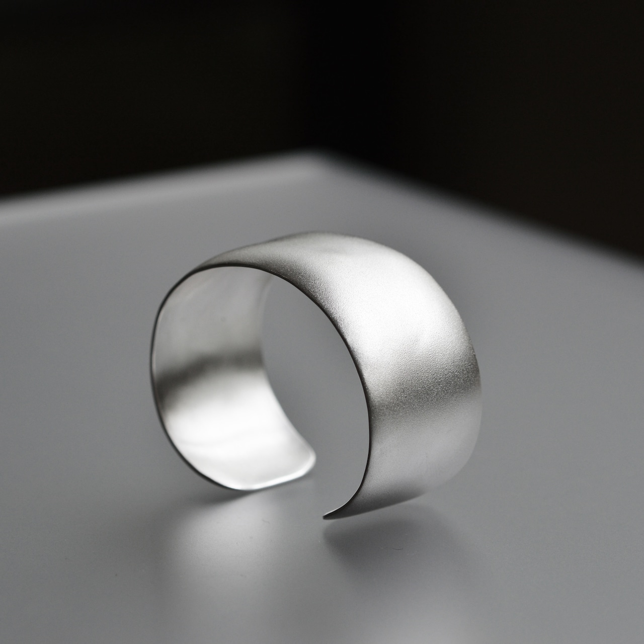 hatsuyuki 25mm (純銀) Bangle