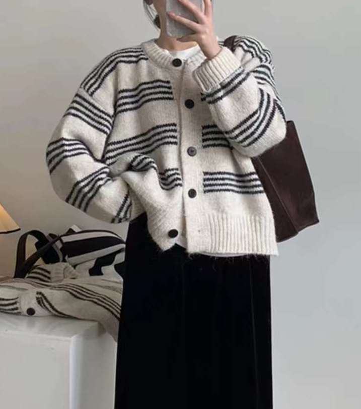 ボーダーニットカーディガン　AJ22231-6101