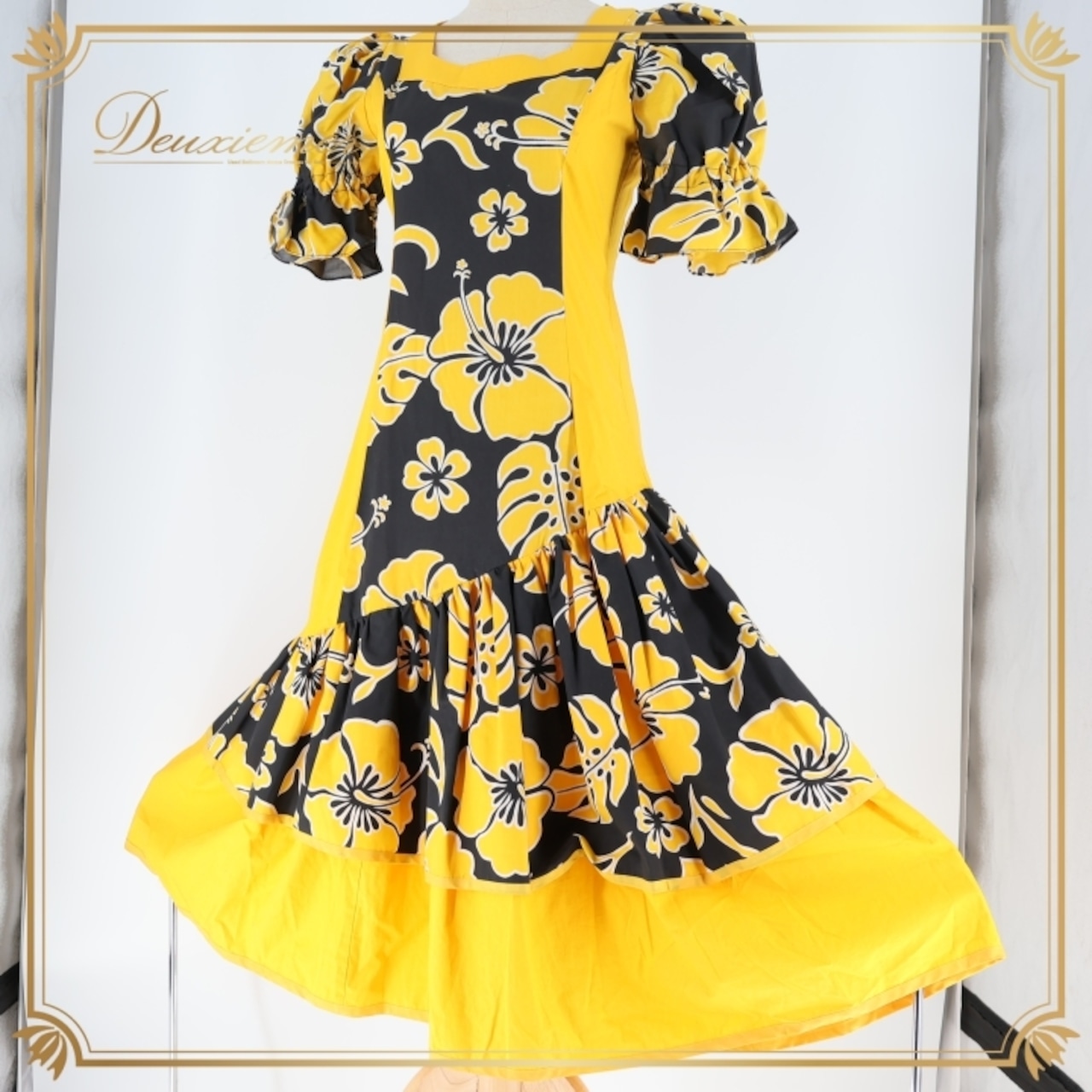 フラダンス 衣装 ワンピース ドレス Lei lani イエロー系 ハイビスカス柄 ツートーン パフスリーブ フリル ブラック系 ロングワンピース 華やか 鮮やか 派手 可愛い ハワイアン アロハ ハワイアンプリント フラ ダンス レッスン 練習