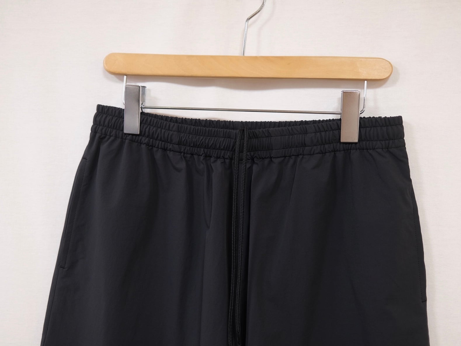 UNIVERSALPRODUCTS BAGGYSHORTS BLACK サイズ3 UNIVERSAL PRODUCTS.”BAGGY SHORTS BLACK” | Lapel online store