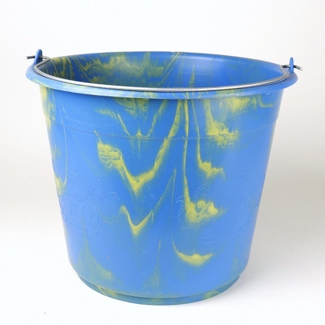 Africa Plastic marble pattern bucket 15L アフリカ マーブル プラスチック バケツ