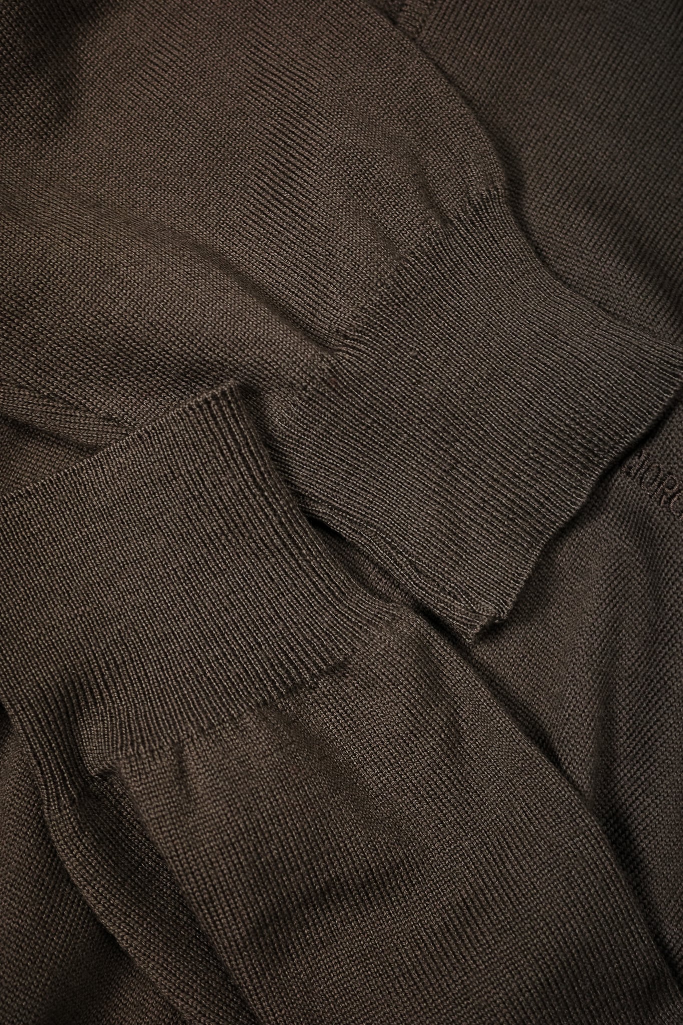 1990's] “Giorgio Armani Le Collezioni” Merino Wool Full-Fashioned