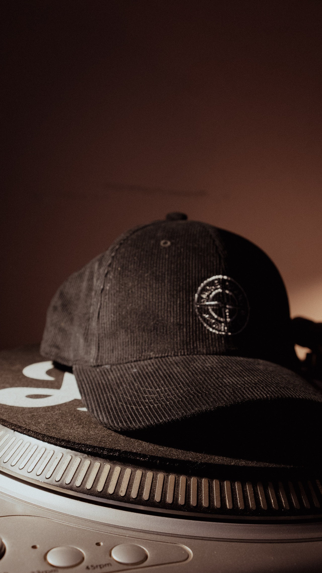 SMOKE ISLAND Corduroy Cap [BLACK]