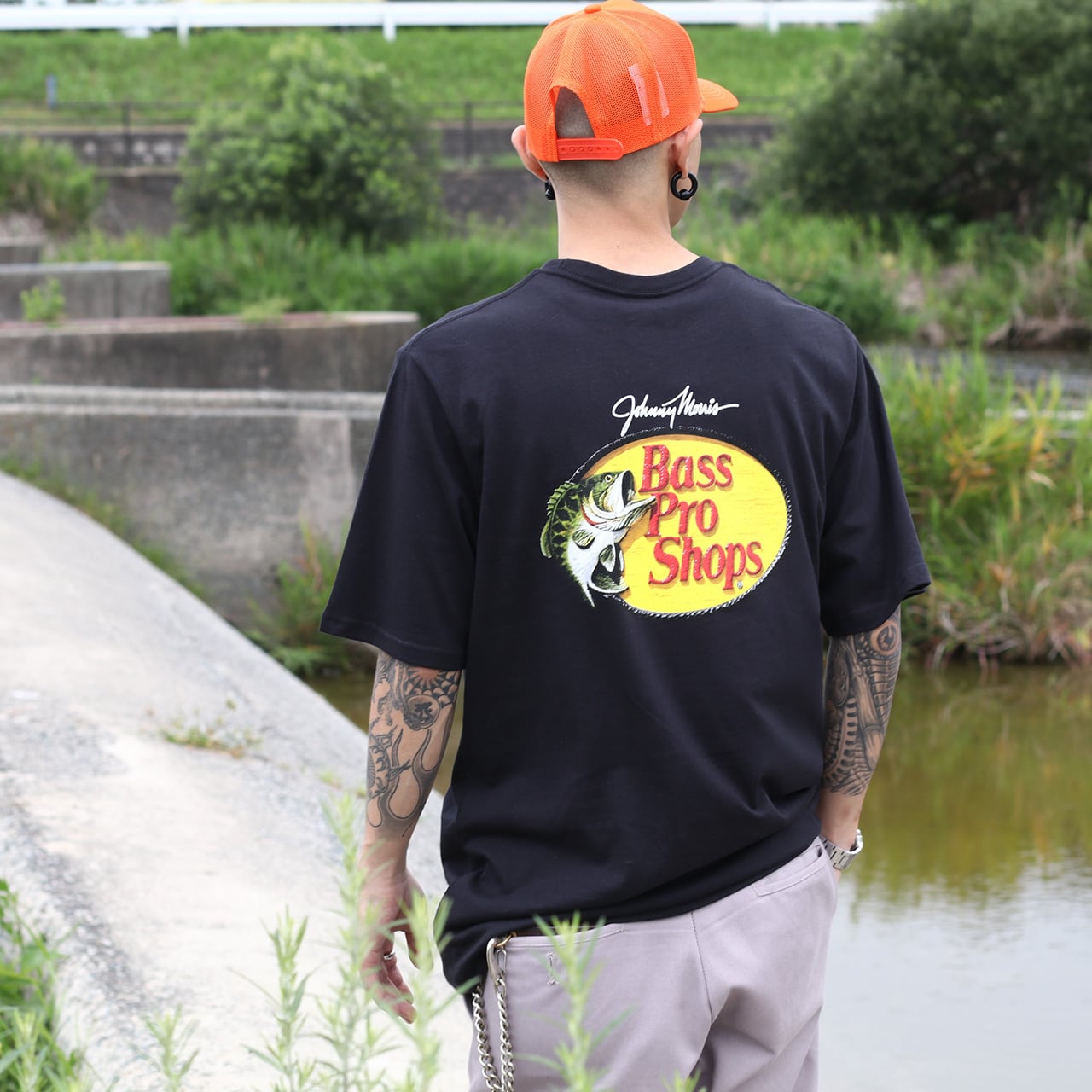 Bass Pro Shops バスプロショップス Woodcut Logo Short-Sleeve T