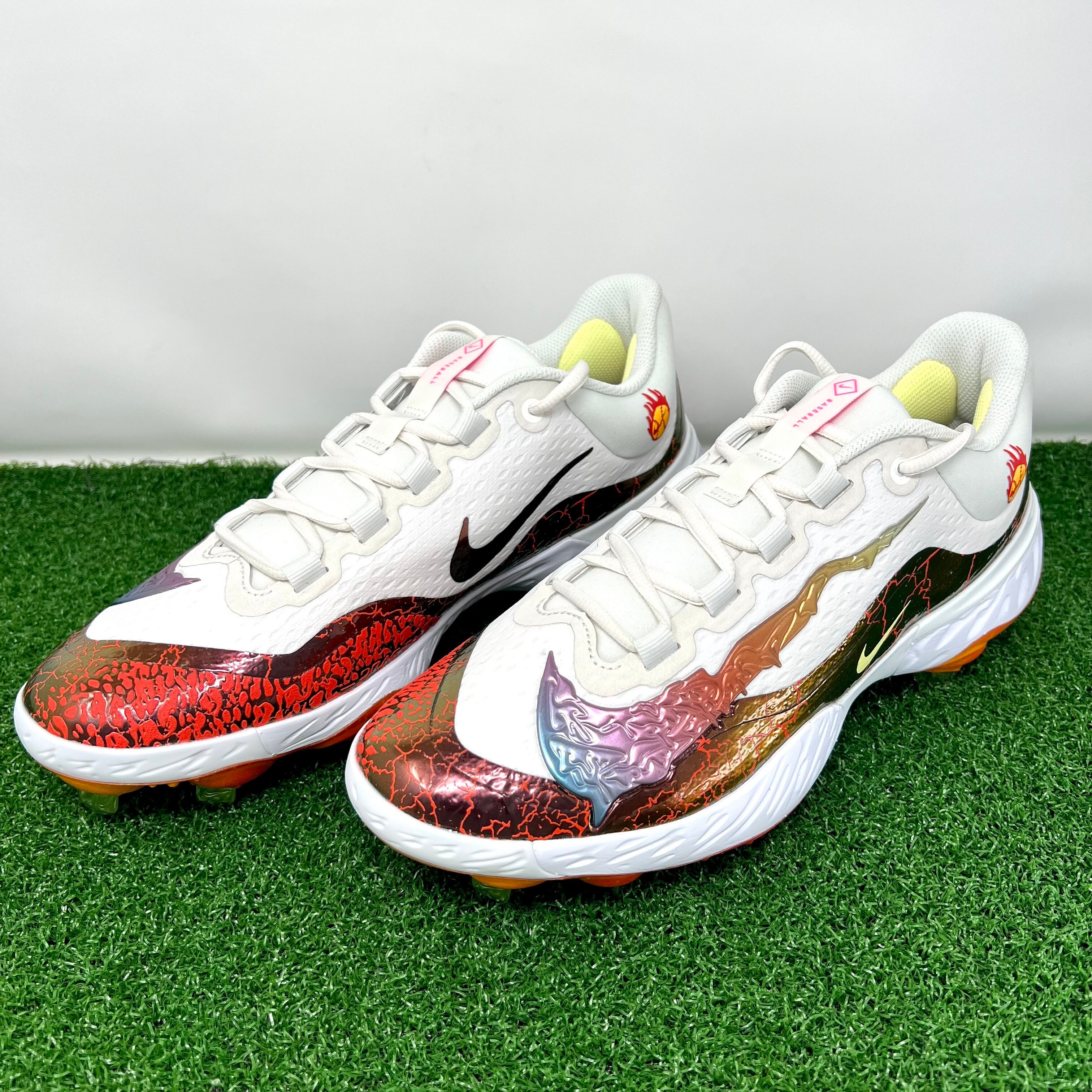 日本未発売】 ナイキ 野球 スパイク Nike Alpha Huarache Elite 4 Low ...