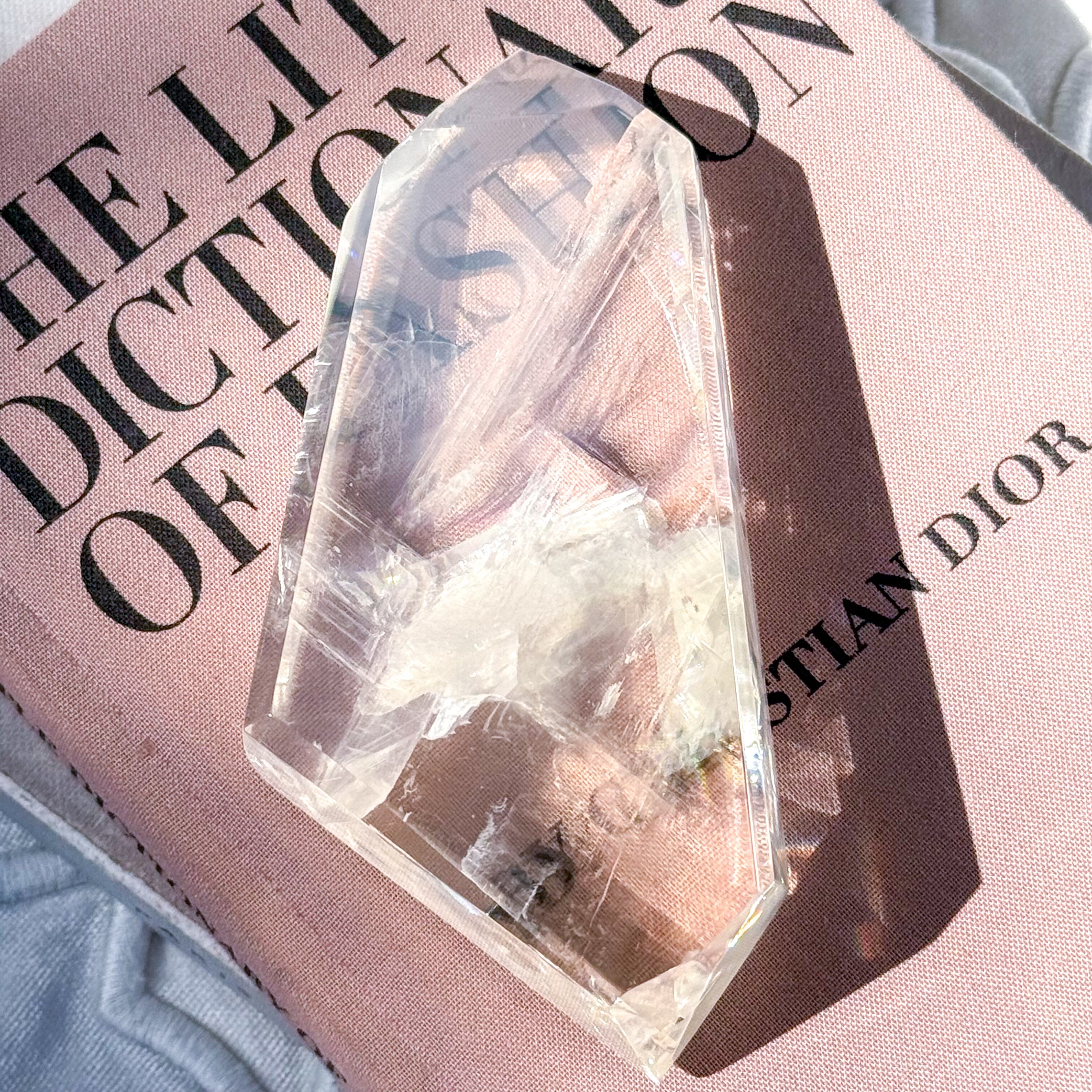 Gem Optical Calcite 4 ✧ ジェムオプティカルカルサイト