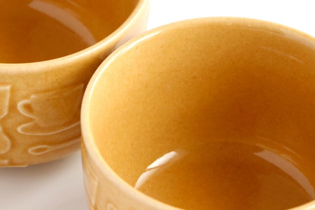 キャメル 珈琲道具の平マグ 磁器 よしざわ窯 益子 | うつわと暮らし