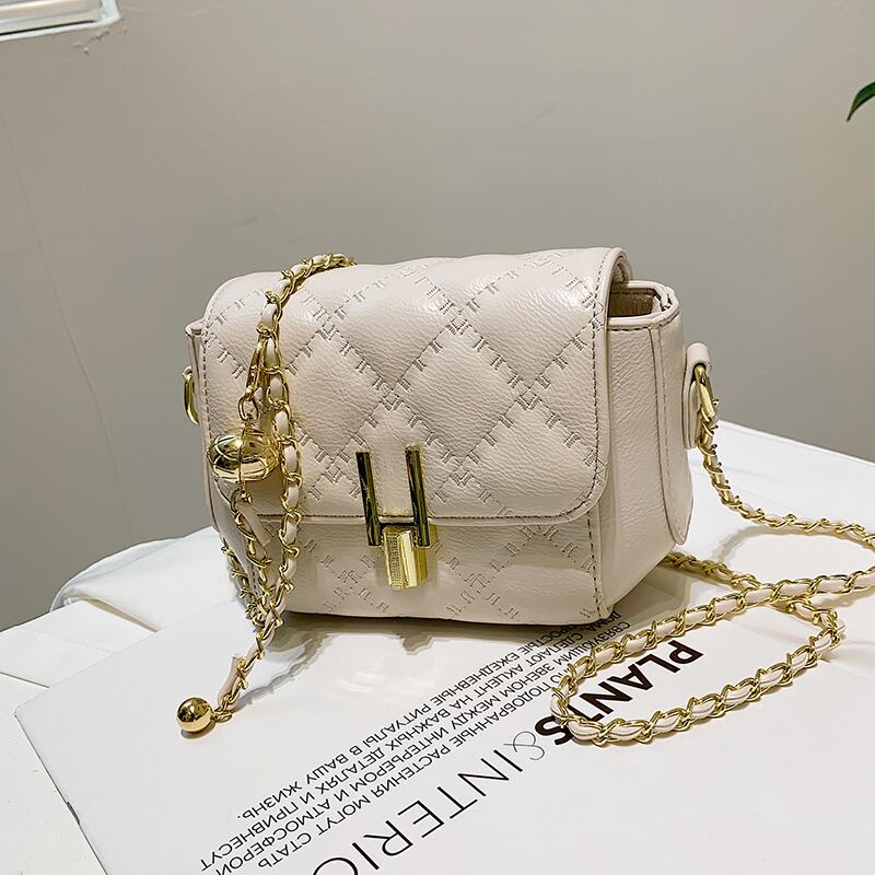 レディースサマーチェーン 夏物 スクウェア メッセンジャーバッグ 手作りハンドバック23106004806