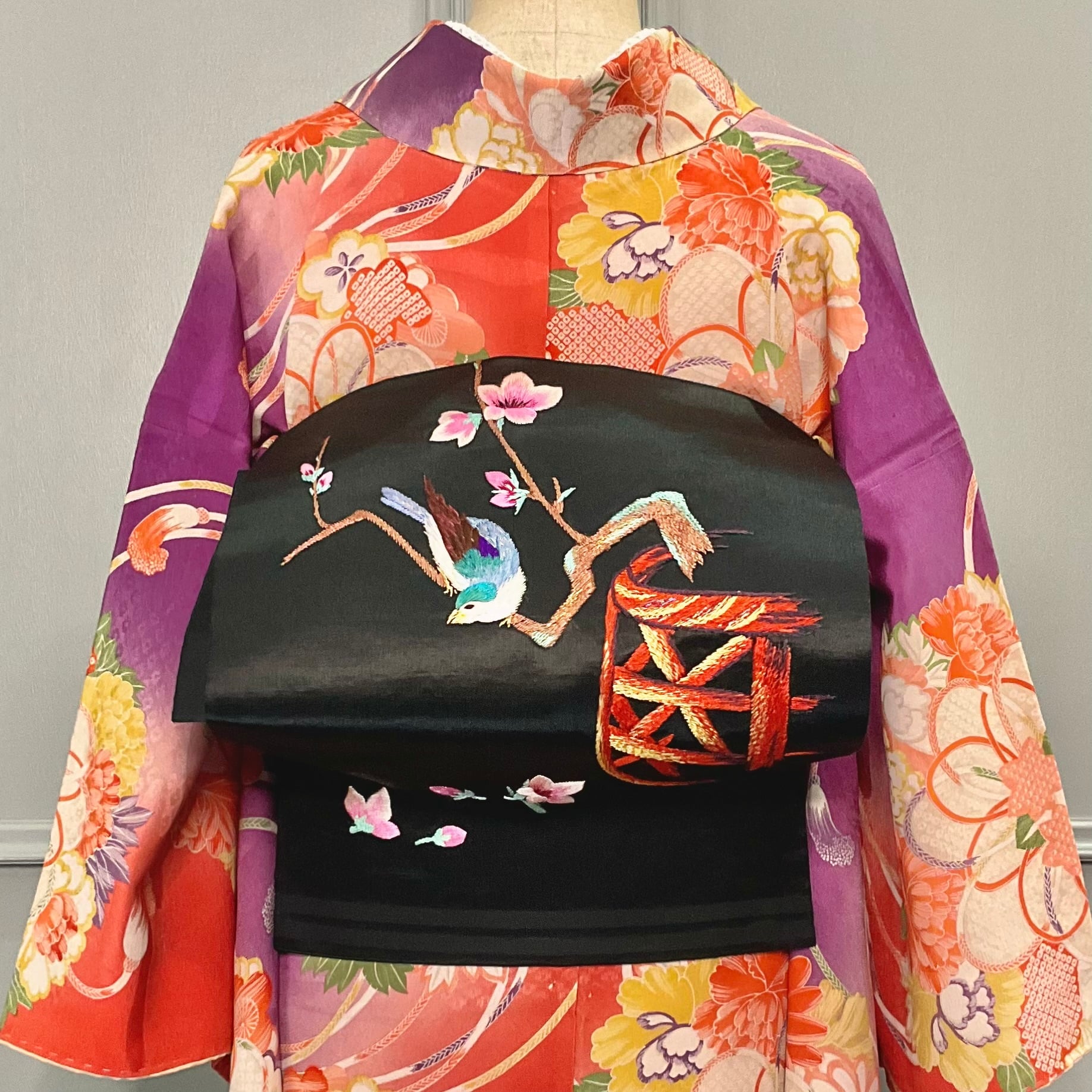 桃の花とさえずり＊小鳥 刺繍 黒繻子 アンティーク名古屋帯 B410