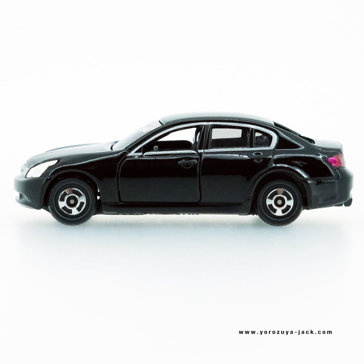 トミカ 113 日産 スカイライン #10746966 | よろずやジャック