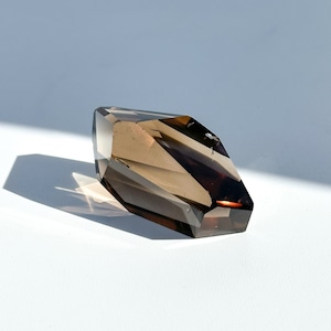 【高品質】スモーキークォーツ フリーフォーム43◇ Smoky quartz ◇天然石・鉱物・パワーストーン・インテリア