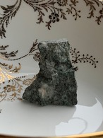 プレセリーブルーストーン   原石　　～ストーンヘンジの石～　英国ウェールズのプレセリ丘陵産出