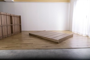 【セミダブル】Yuseong 幅140cm幅広すのこローベッド(ボンネルマットレス付き)