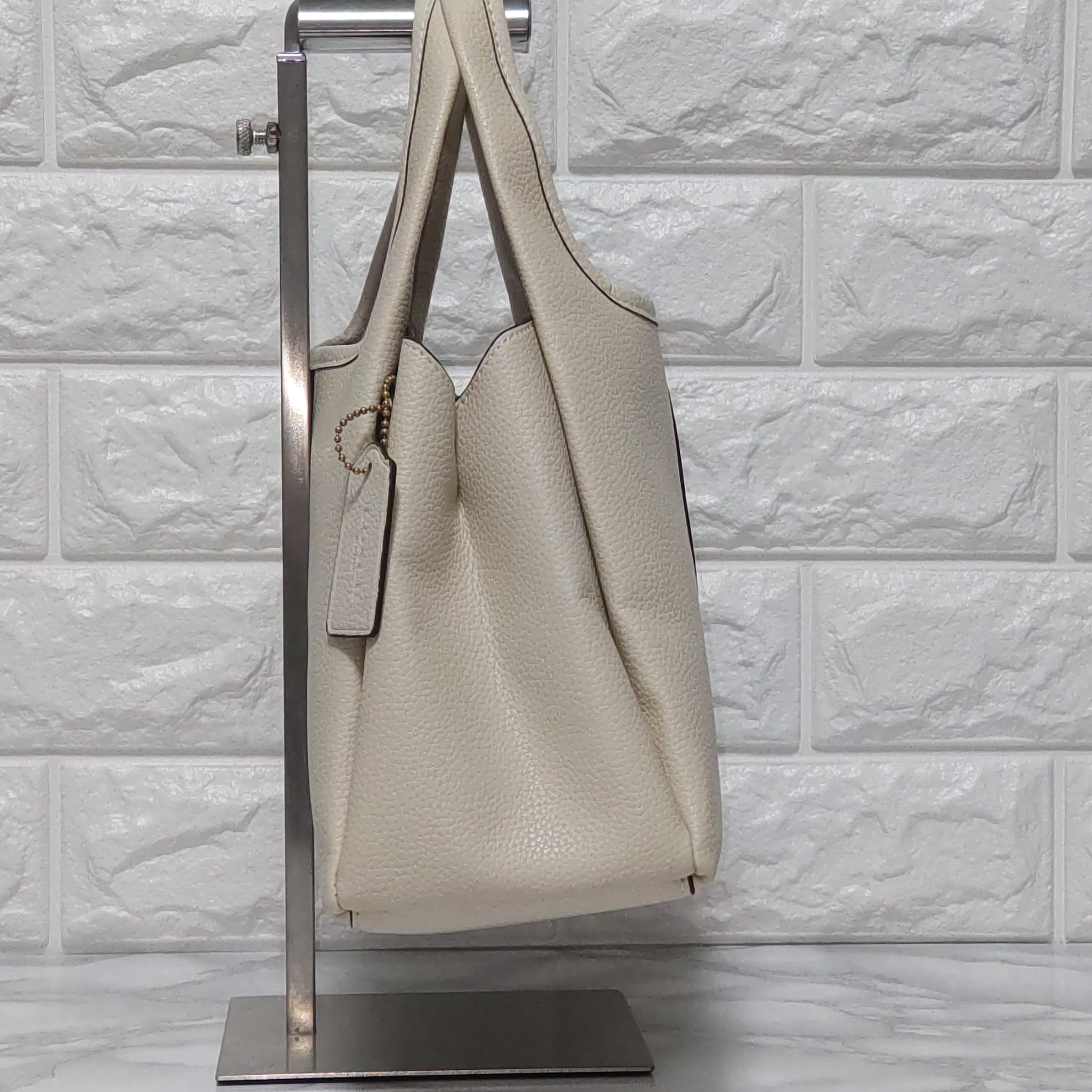 COACH コーチ ショルダーバッグ 新作 LANA ラナ レディース 未使用