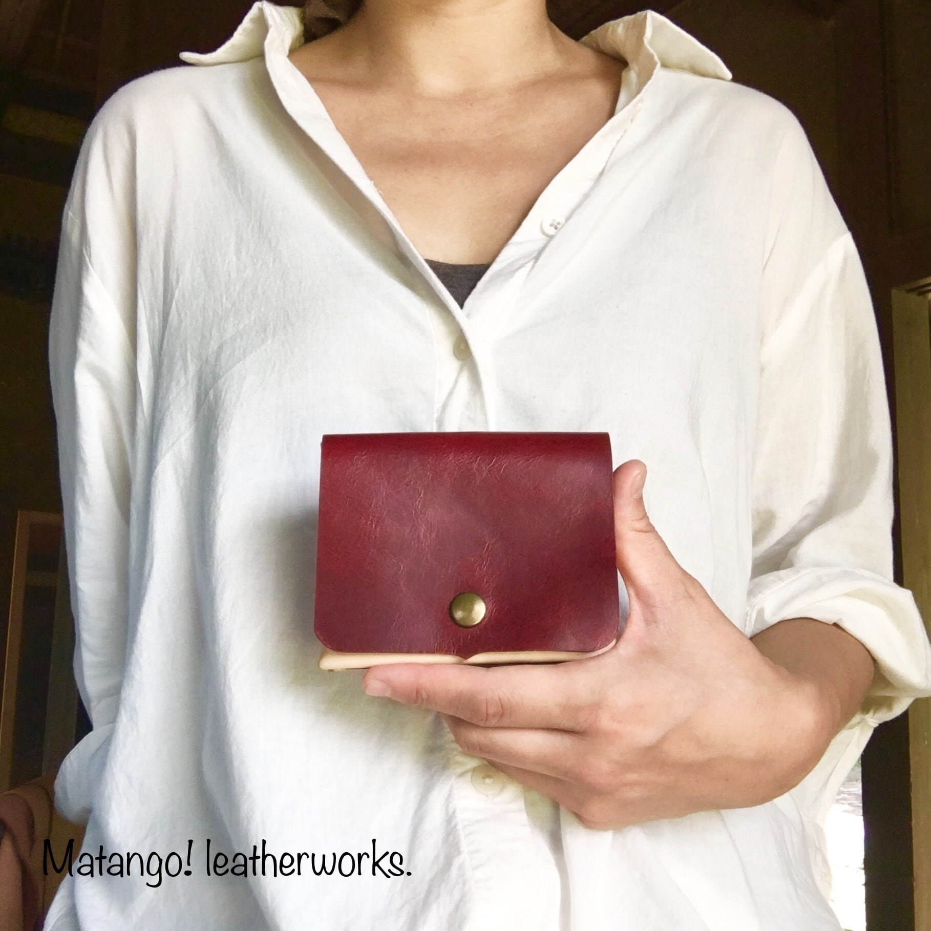 ◇ミニマリスト必見◇軽量 二つ折りレザーウォレット ヌメ革