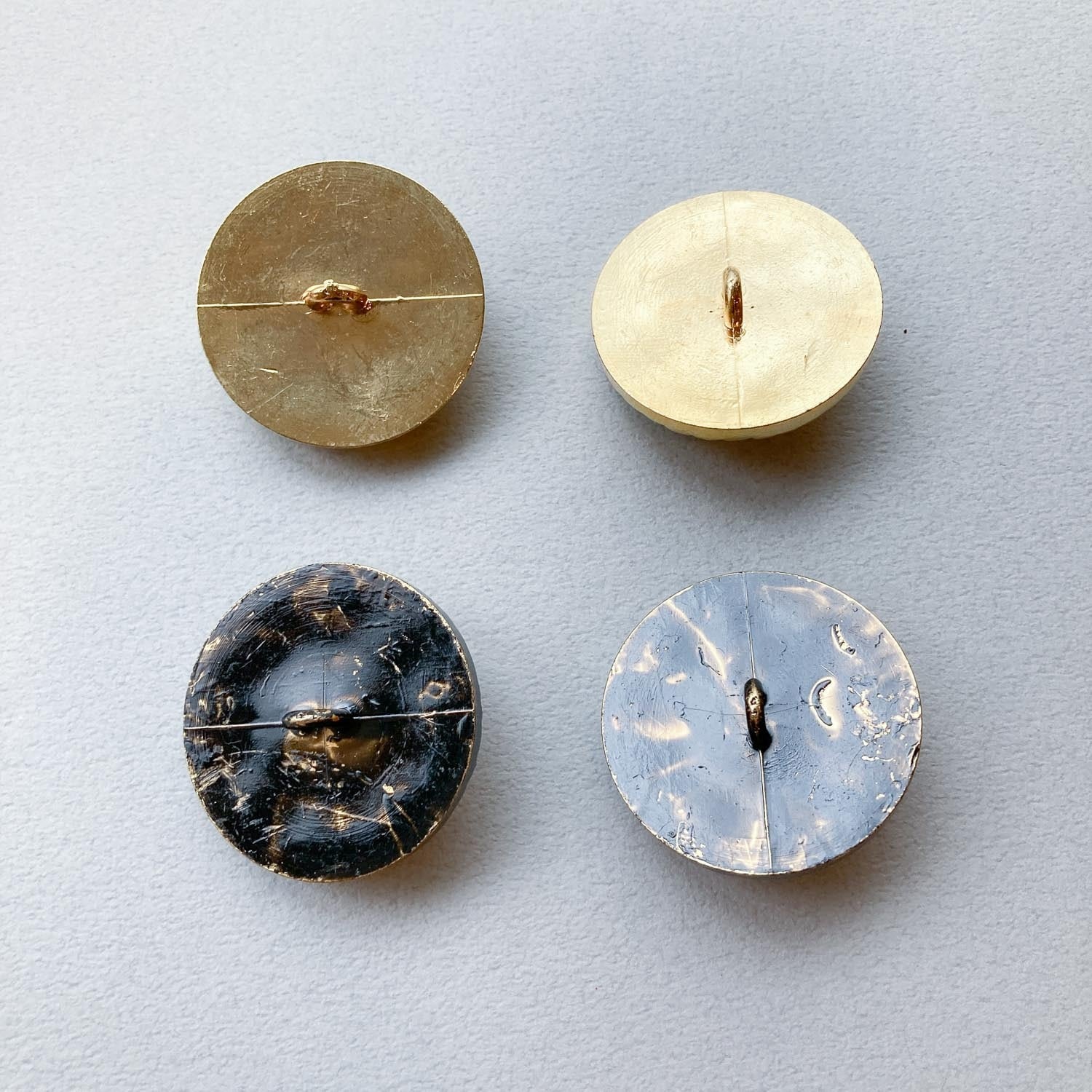 最終入荷〉ビジュー付レトロボタン | Dua-アクセサリーパーツショップ 最終入荷〉ビジュー付レトロボタン | Dua-アクセサリーパーツショップ