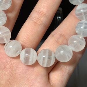 2.ミルキーリングファントムブレスレット