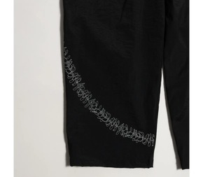 salvagepublic/ナイロンパンツ￥23,000(25,300)
