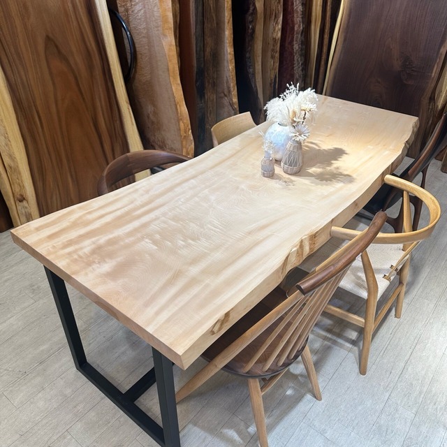 栃（トチ）_2050×740-830×50_浅草本店_テーブル天板/一枚板 251739 t001