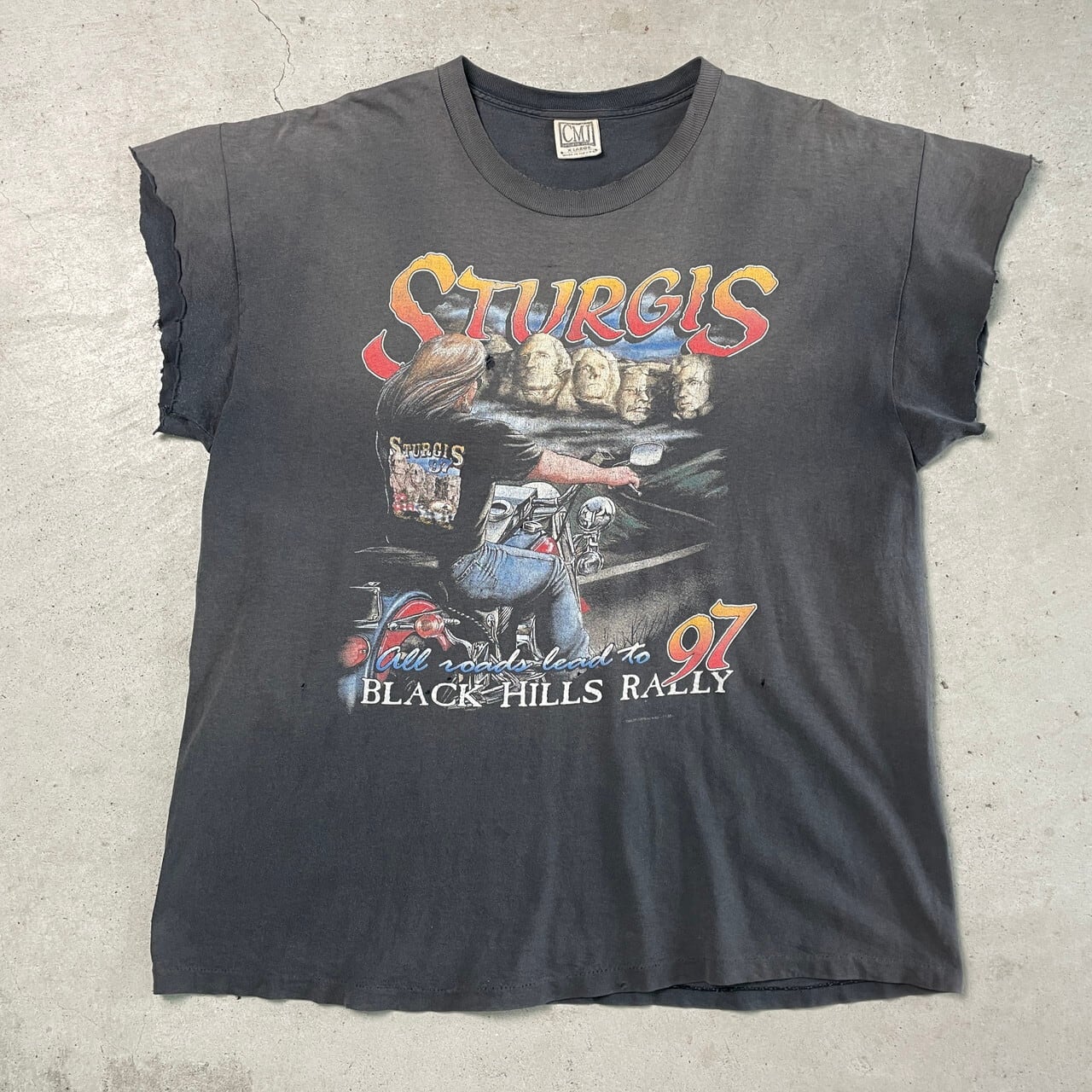 90年代 襤褸 STURGIS BLACK HILLS RALLY サンフェード 両面プリント カットオフ  Tシャツ メンズXL