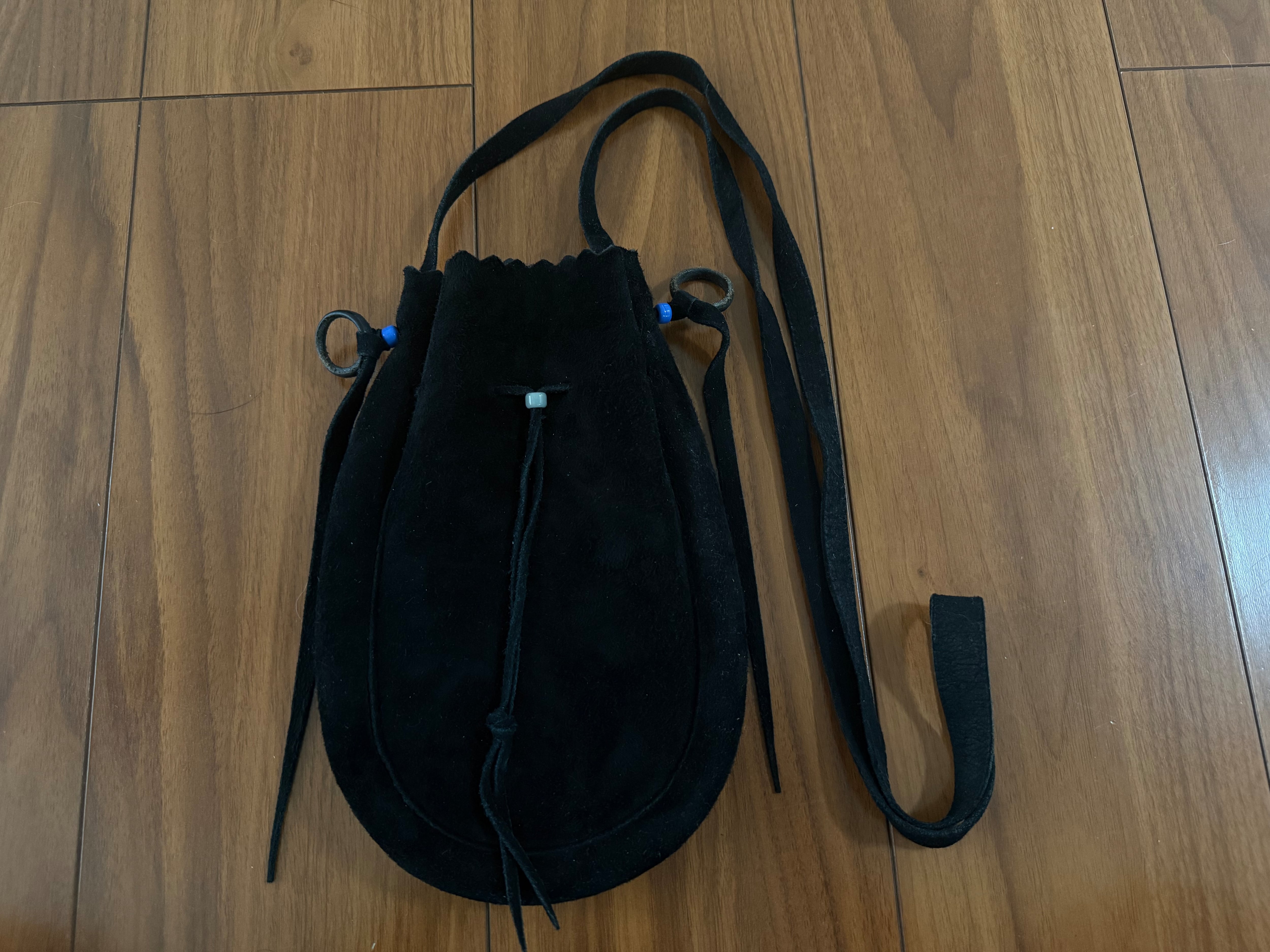 ゴローズ 極美品 ディアスキン巾着ポーチバッグL 黒 | ゴローズ 通販